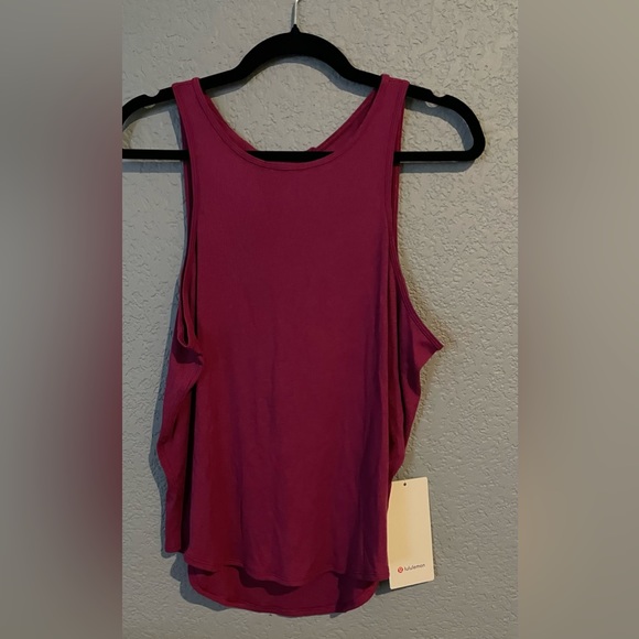 NWT Lululemon Modal Silk Twist Back Yoga Tank Top Size 14 Magenta Purple - Picture 9 of 11